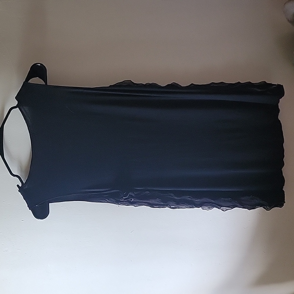 XT Ruffle Top - Picture 3 of 3